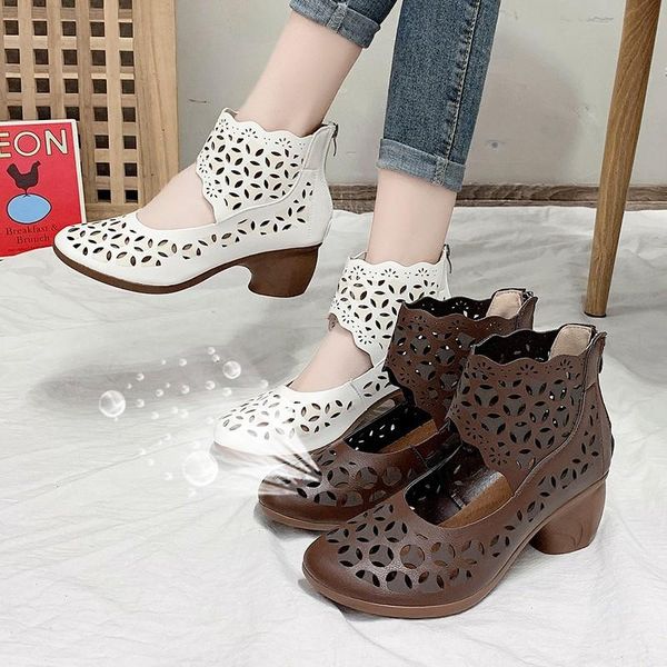 sandals vintage hollow out square heels boots women 2021 pu leather gladiator shoes woman round toe ethnic style, Black
sandals vintage hollow out square heels boots women 2021 pu leather gladiator shoes woman round toe ethnic style, Black