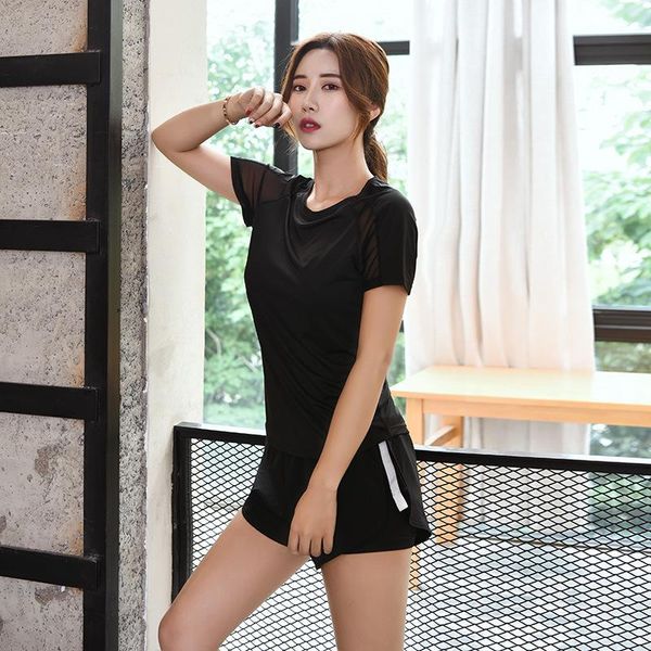 yoga outfits women's summer sports clothing two-piece set quick-dry slim fit fitness clothes suit gauze coat, White;red
yoga outfits women's summer sports clothing two-piece set quick-dry slim fit fitness clothes suit gauze coat, White;red
