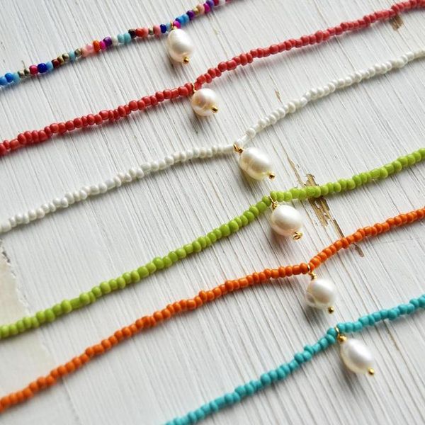 chokers women bohemian color rice bead necklace fashion classic natural freshwater pearl pendant jewelry rainbow beaded collar gift 2021, Golden;silver
chokers women bohemian color rice bead necklace fashion classic natural freshwater pearl pendant jewelry rainbow beaded collar gift 2021, Golden;silver
