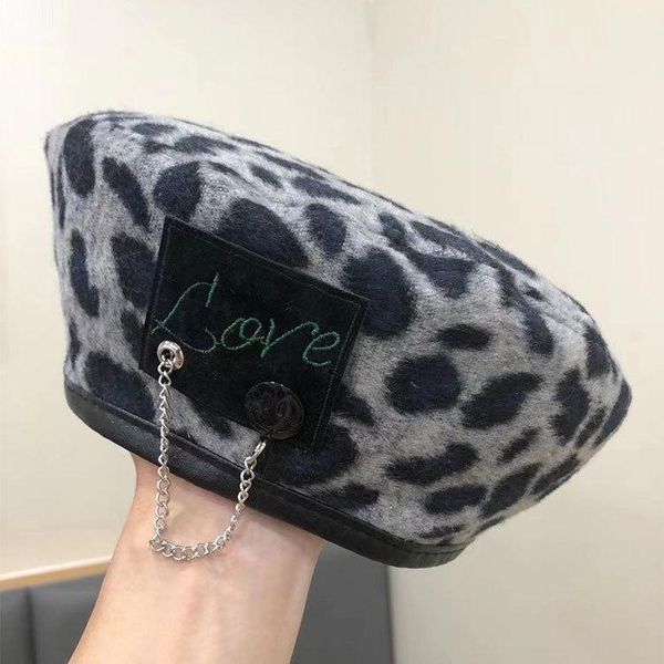 berets women's hat cute beret vintage hats for women leopard felt beanie woolen winter 2021 with visor warm, Blue;gray 
berets women's hat cute beret vintage hats for women leopard felt beanie woolen winter 2021 with visor warm, Blue;gray