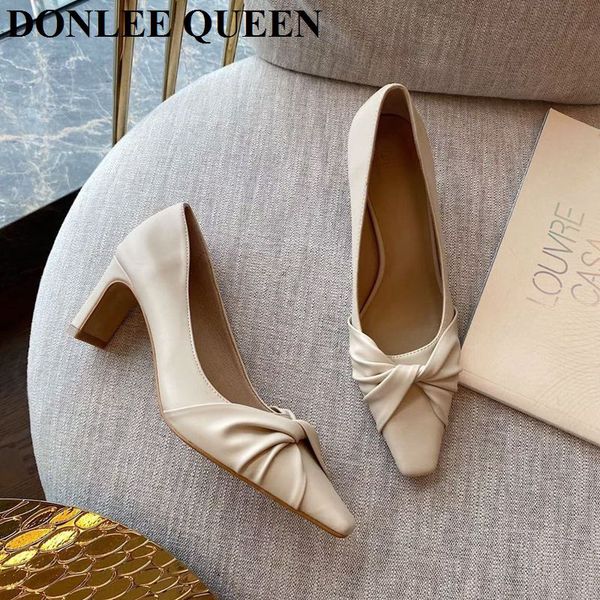 fashion square heels shoes woman pumps high heel female work shoes office lady elegant pleated pumps for party dress shoes mujer, Black
fashion square heels shoes woman pumps high heel female work shoes office lady elegant pleated pumps for party dress shoes mujer, Black