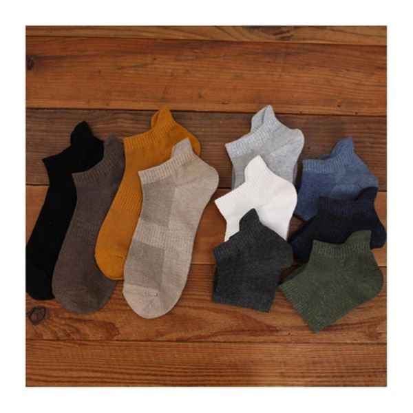 men's socks spring invisible cotton short tube wild solid color breathable sweat, Black
men's socks spring invisible cotton short tube wild solid color breathable sweat, Black