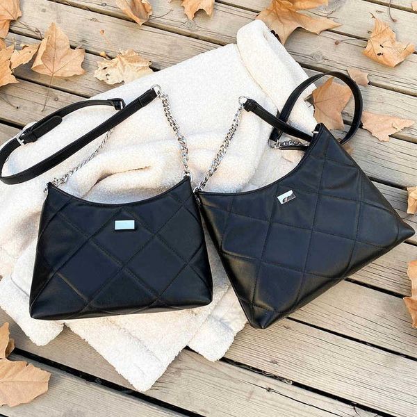 evening bags women bag designer crossbody 2021 female leather chain purse brand handbag totes
evening bags women bag designer crossbody 2021 female leather chain purse brand handbag totes