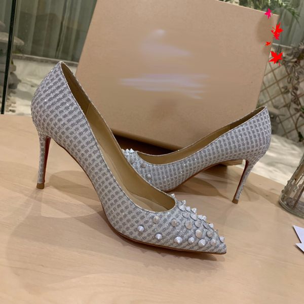 2021 good quality fashion women luxurys designers shoes designer sandals womens luxury high heels sandal dress shoess with box size 35-41 -k, Black
2021 good quality fashion women luxurys designers shoes designer sandals womens luxury high heels sandal dress shoess with box size 35-41 -k, Black