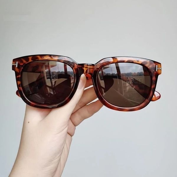 square james bond sunglasses men brand designer sun glasseswomen super star celebrity driving sunglasse tom for men eyeglasses, White;black
square james bond sunglasses men brand designer sun glasseswomen super star celebrity driving sunglasse tom for men eyeglasses, White;black