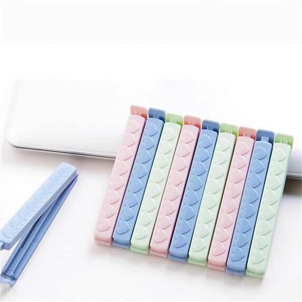 bag clips 5pcs/pack storage food snack plastic sealing for portable packages clamp pegs kitchen accessories
bag clips 5pcs/pack storage food snack plastic sealing for portable packages clamp pegs kitchen accessories