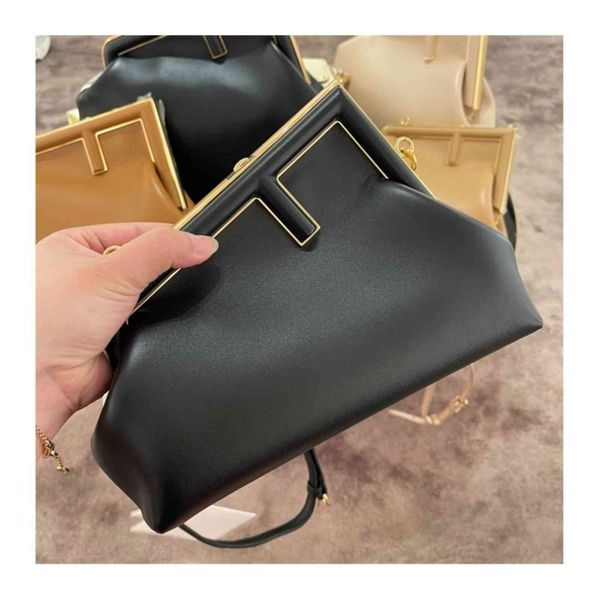 designer bag fend handbags handbags women luxurys first series metal wrapped dinner handbag single shoulder messenger m98c cz
designer bag fend handbags handbags women luxurys first series metal wrapped dinner handbag single shoulder messenger m98c cz
