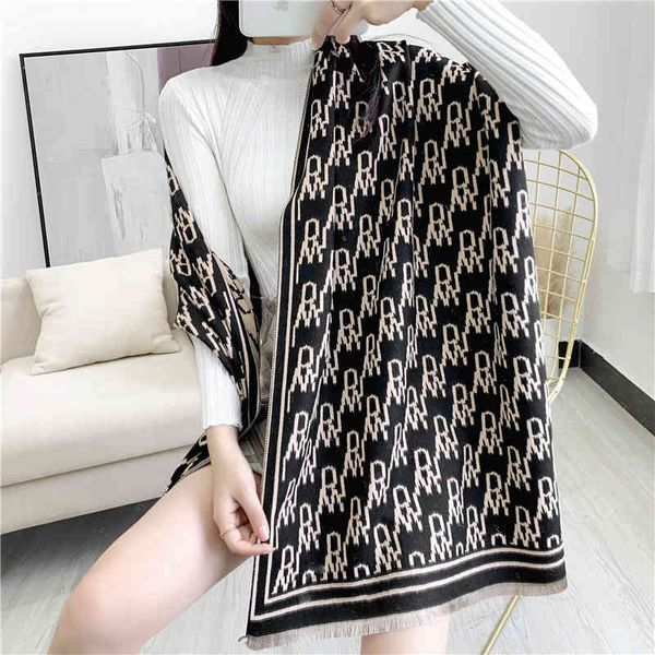 70% off design scarf 2021 korean new dongdamen letter thickened women's autumn and winter long warm imitation cashmere shawl bib, Blue;gray
70% off design scarf 2021 korean new dongdamen letter thickened women's autumn and winter long warm imitation cashmere shawl bib, Blue;gray