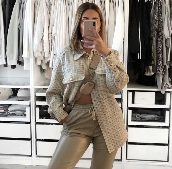 jackets women spring elegant lady 90s plaid shirt coat pearl button checked outwear streetwear, Black;brown
jackets women spring elegant lady 90s plaid shirt coat pearl button checked outwear streetwear, Black;brown