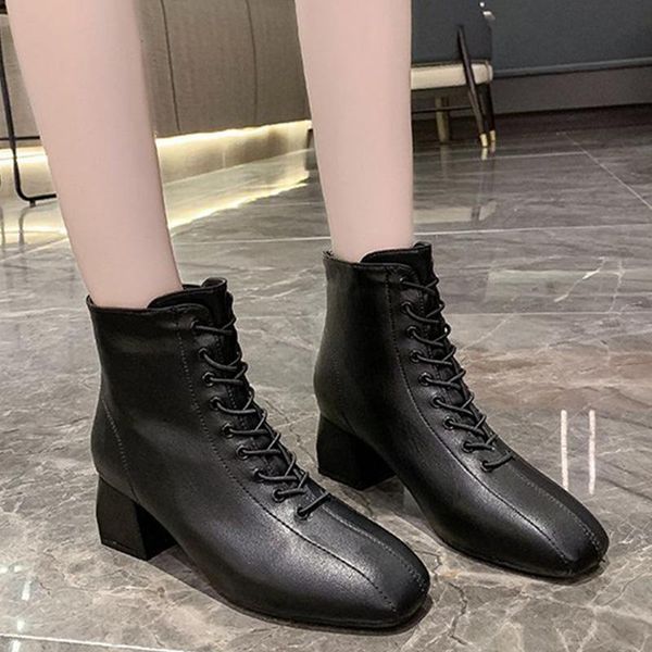 boots women ankle pu leather zipper lace up women's shoes short plush inside warm square heel female fashion 2021, Black
boots women ankle pu leather zipper lace up women's shoes short plush inside warm square heel female fashion 2021, Black