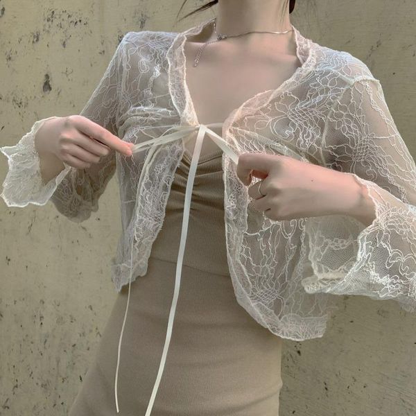 women's t-shirt 2021 spring and autumn fashion v-neck lace side straps slim temperament y2k sunscreen shirt cardigan, White
women's t-shirt 2021 spring and autumn fashion v-neck lace side straps slim temperament y2k sunscreen shirt cardigan, White