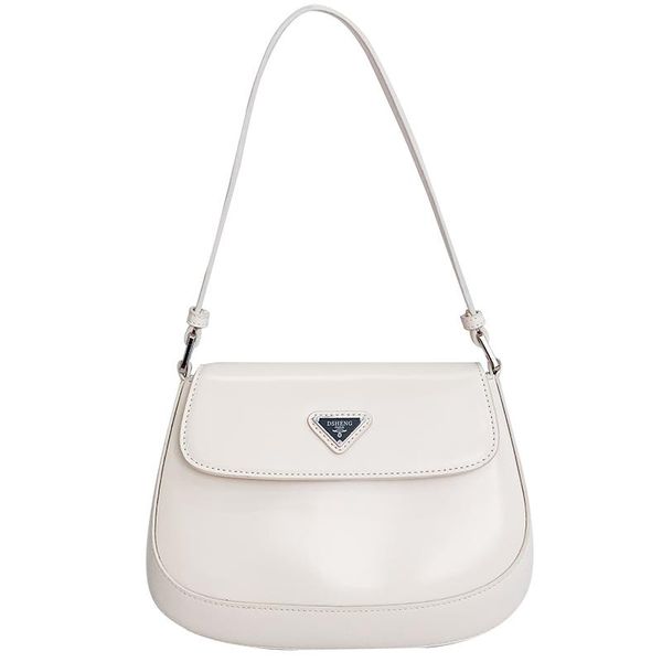 evening bags 2021 ladies fashion saddle handbags trend casual pu material polyester inner lock decorative bag
evening bags 2021 ladies fashion saddle handbags trend casual pu material polyester inner lock decorative bag