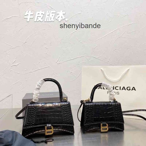designer bags women classic handbags balencaigas's 2022 home b hourglass bag crocodile pattern pure cowhide single shoulder messenger p
designer bags women classic handbags balencaigas's 2022 home b hourglass bag crocodile pattern pure cowhide single shoulder messenger p
