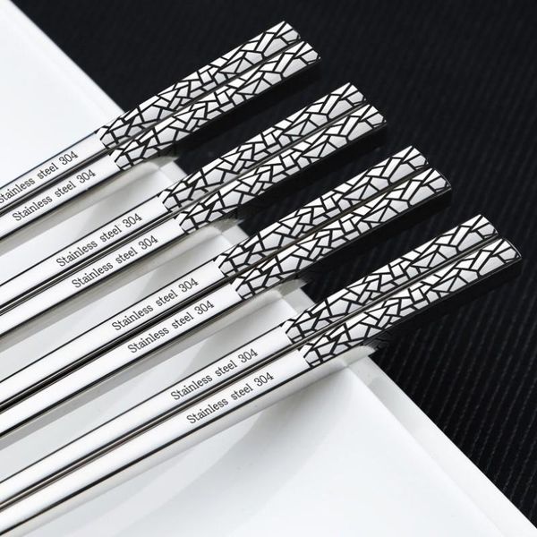 1pair stainless steel chinese style chopsticks portable chinese reusable healthy tableware .
1pair stainless steel chinese style chopsticks portable chinese reusable healthy tableware .