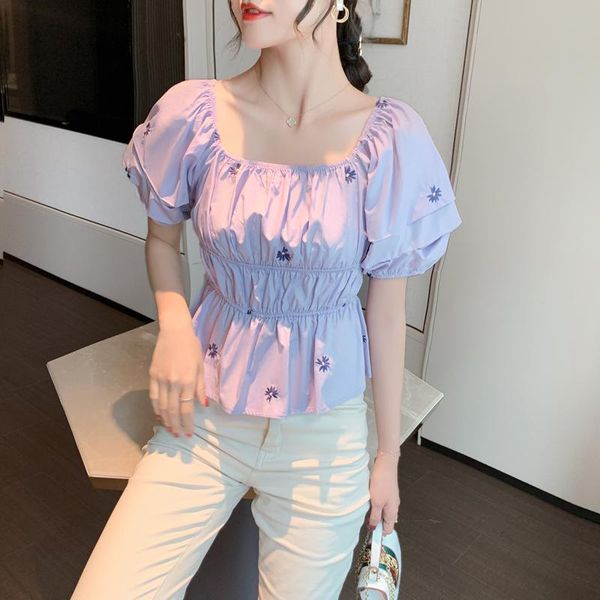 women's t-shirt summer korean style square collar embroidered shirt retro design puff sleeve chiffon sweet niche top, White
women's t-shirt summer korean style square collar embroidered shirt retro design puff sleeve chiffon sweet niche top, White