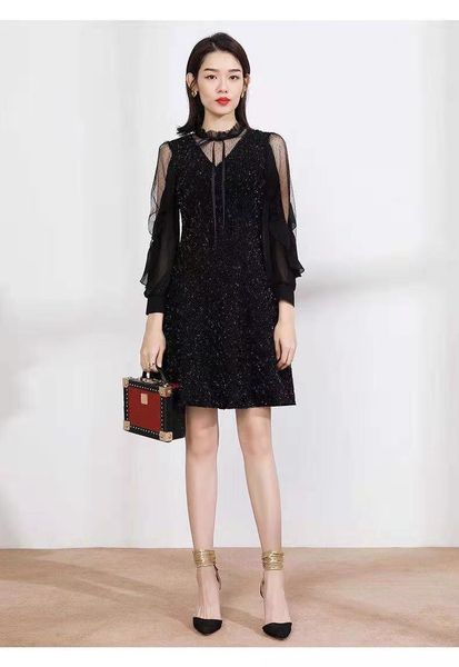 european popular logo early spring 2021 new fashion temperament woman taste bud silk splicing dress, Black;gray
european popular logo early spring 2021 new fashion temperament woman taste bud silk splicing dress, Black;gray