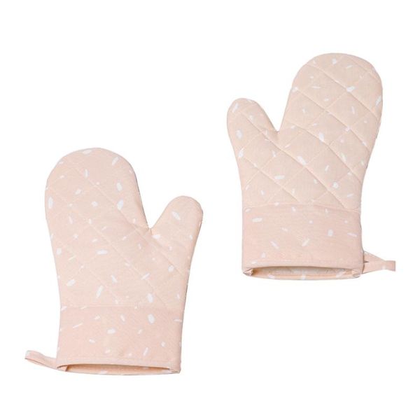a pair of heat resistant microwave oven golves thicken fabric non-slip silicone oven mitts kitchen baking )
a pair of heat resistant microwave oven golves thicken fabric non-slip silicone oven mitts kitchen baking )