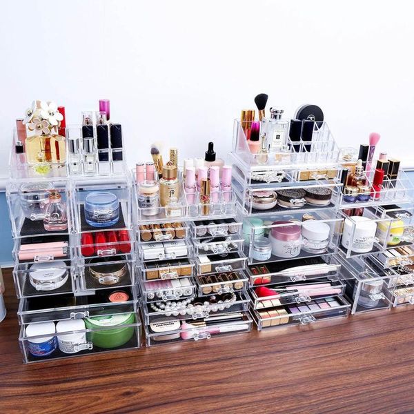 multifunctional transparent jewelry box household jewelry storage dustproof earrings storage box deskvertical rack
multifunctional transparent jewelry box household jewelry storage dustproof earrings storage box deskvertical rack