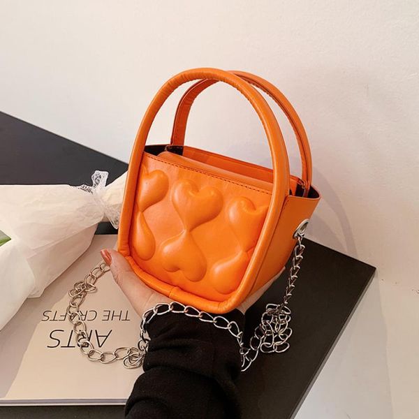 evening bags fashion design women mini chain crossbody bag retro heart pattern ladies small square shoulder messenger girls flap handbags1
evening bags fashion design women mini chain crossbody bag retro heart pattern ladies small square shoulder messenger girls flap handbags1