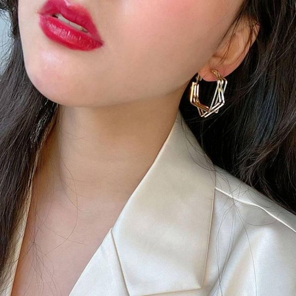 stud 2021 trendy temperament net red dongdaemun earrings six-pointed star charm design sense eearrings female, Golden;silver
stud 2021 trendy temperament net red dongdaemun earrings six-pointed star charm design sense eearrings female, Golden;silver