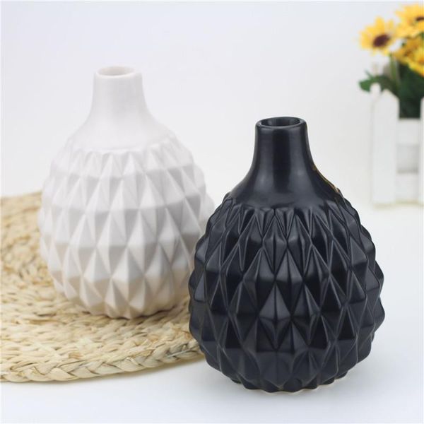 vases classic creative irregular ceramic exquisite home decor small flower vase for living room tableornaments crafts
vases classic creative irregular ceramic exquisite home decor small flower vase for living room tableornaments crafts