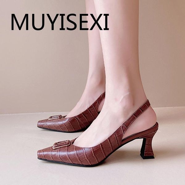 dress shoes slingbacks women summer square toe 6cm high heel oriental ladies mature metal decoration plus size dmj18 muyisexi, Black
dress shoes slingbacks women summer square toe 6cm high heel oriental ladies mature metal decoration plus size dmj18 muyisexi, Black