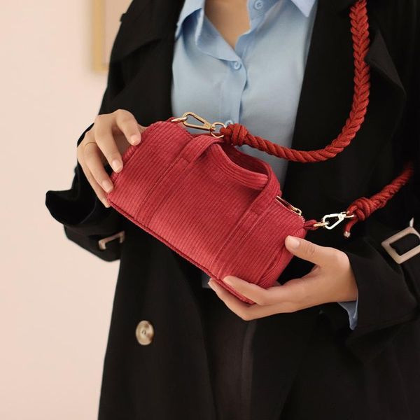 women bucket bag crossbody bags bag shoulder hombro bags quality bolsa high for corduroy underarm trendy fashion 2021 de winter ctgbr, Red;black
women bucket bag crossbody bags bag shoulder hombro bags quality bolsa high for corduroy underarm trendy fashion 2021 de winter ctgbr, Red;black