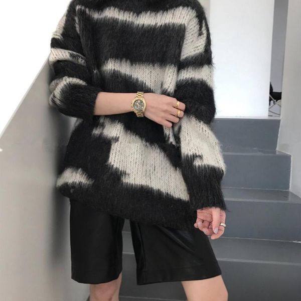 women's sweaters sweater women winter korean version loose large size all-match color matching furry mohair pullover crew neck autumn, White;black
women's sweaters sweater women winter korean version loose large size all-match color matching furry mohair pullover crew neck autumn, White;black