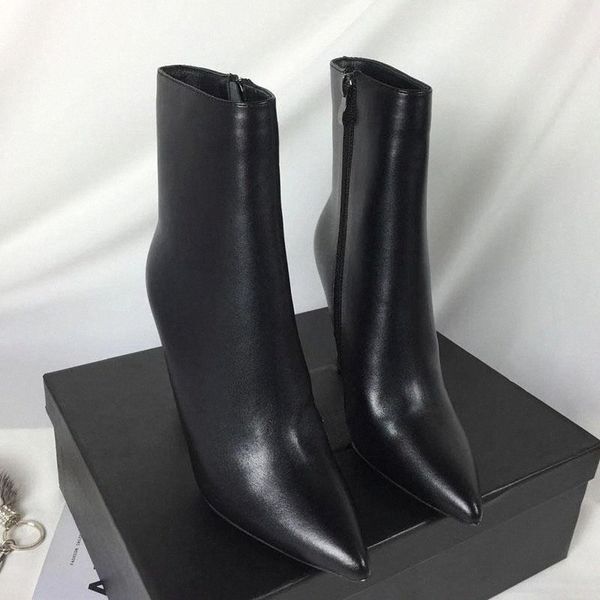 the designer black letter spike ankle boots mid-calf women 97mf# 
the designer black letter spike ankle boots mid-calf women 97mf#