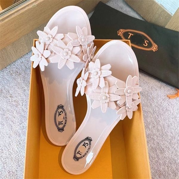 high version family flat slippers summer new flower jelly fashion female 70% off factory store online sale, Black
high version family flat slippers summer new flower jelly fashion female 70% off factory store online sale, Black