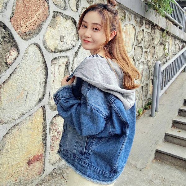 fashion hooded batwing sleeve blue jeans coat women outerwear 2021 autumn korean loose short frayed denim jacket female iktp, Black;brown 
fashion hooded batwing sleeve blue jeans coat women outerwear 2021 autumn korean loose short frayed denim jacket female iktp, Black;brown