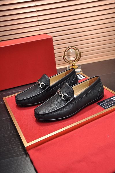 2019 fashion formal men shoes breathable leather designer men business shoe dress shoes loafers oxford shoes big size 38-46, Black
2019 fashion formal men shoes breathable leather designer men business shoe dress shoes loafers oxford shoes big size 38-46, Black
