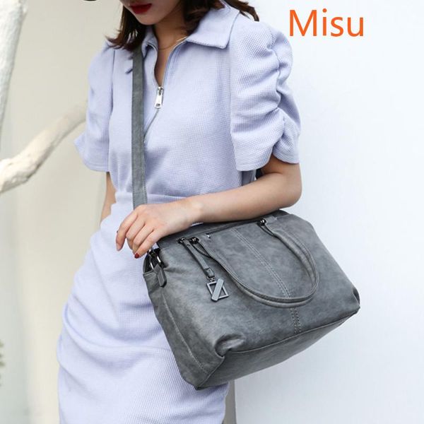 shoulder bags women leather hand 2021 large capacity vintage messenger female casual big totes bag sac a main
shoulder bags women leather hand 2021 large capacity vintage messenger female casual big totes bag sac a main