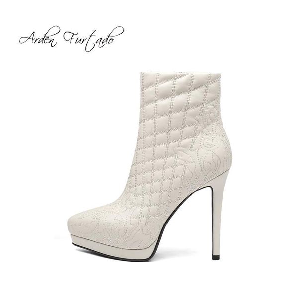 boots 2021 autumn winter zipper party shoes ladies pointed toe ankle platform gingham elegant mature stilettos 11cm, Black
boots 2021 autumn winter zipper party shoes ladies pointed toe ankle platform gingham elegant mature stilettos 11cm, Black