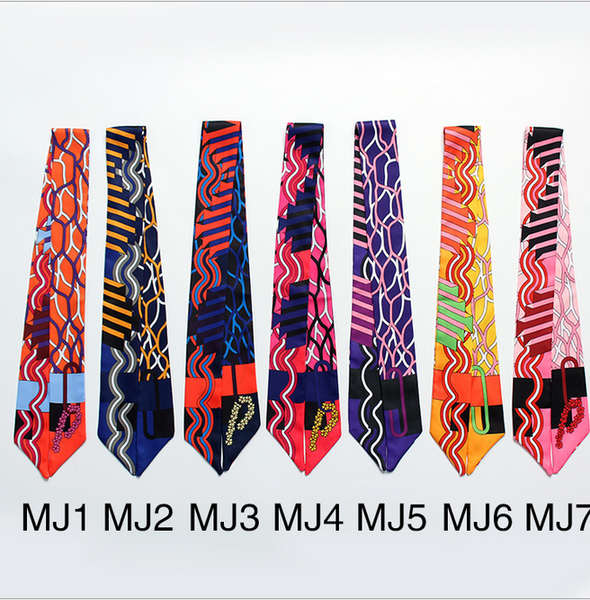 7 styles fashion 2021 fashion women silk hair headband lady scarf small ribbon printed silk scarves100%excelent silk tie scarf, Blue;gray
7 styles fashion 2021 fashion women silk hair headband lady scarf small ribbon printed silk scarves100%excelent silk tie scarf, Blue;gray