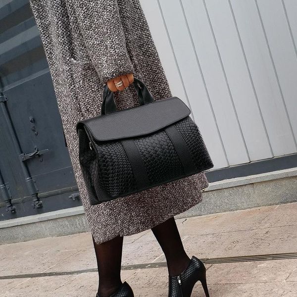 evening bags 100% genuine leather handbags fashion printing large capacity one-shoulder diagonal all-match designer bag cc
evening bags 100% genuine leather handbags fashion printing large capacity one-shoulder diagonal all-match designer bag cc