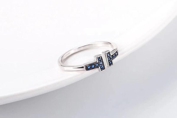 cluster rings jz tfb rllen high-quality original 925 sterling silver double-t blue gemstone rings, with the logo diy jewelry for women., Golden;silver
cluster rings jz tfb rllen high-quality original 925 sterling silver double-t blue gemstone rings, with the logo diy jewelry for women., Golden;silver