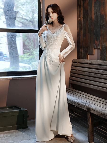simple fashion spaghetti strap off shoulder floor length host evening dress brilliant lace sequins female pageant party gown, Black;red
simple fashion spaghetti strap off shoulder floor length host evening dress brilliant lace sequins female pageant party gown, Black;red