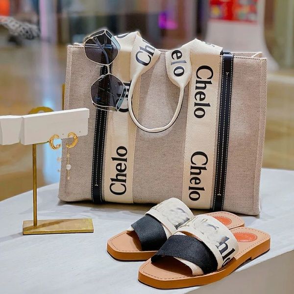 2021 new canvas letter japanese tote stripe shoulder leisure korean women's bag large capacity fashion
2021 new canvas letter japanese tote stripe shoulder leisure korean women's bag large capacity fashion