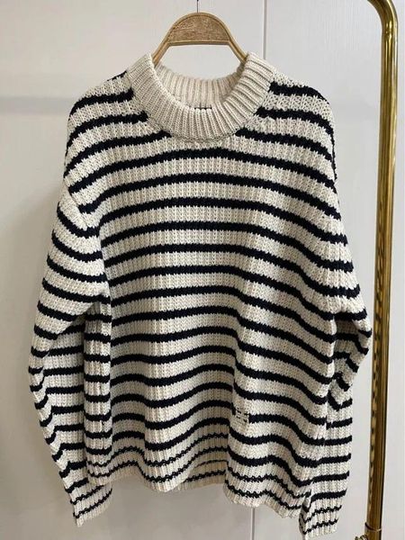 women's sweaters women sweater thick round neck pullover silhouette black and white striped cardigan, White;black
women's sweaters women sweater thick round neck pullover silhouette black and white striped cardigan, White;black