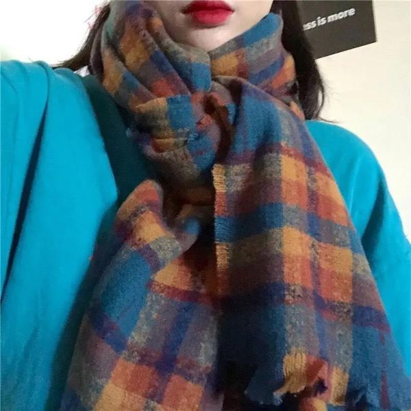 scarves retro checkered scarf lady net red the same autumn and winter version of korean thick warm neck plus shawl, Blue;gray
scarves retro checkered scarf lady net red the same autumn and winter version of korean thick warm neck plus shawl, Blue;gray