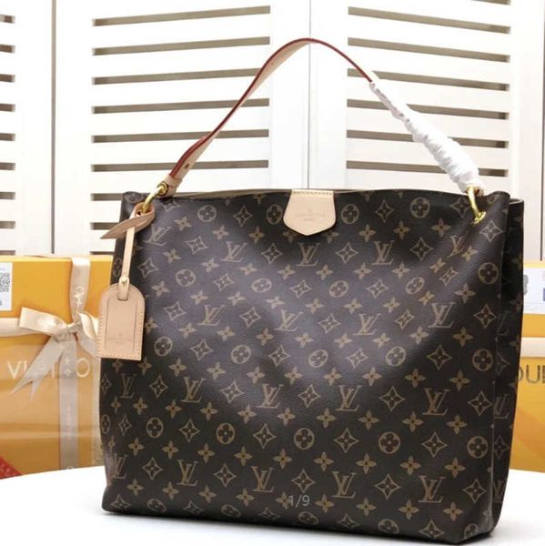 handbag body presbyopia personality brand female bag handbags iconic designer handles shoulder bags totes cross luxury bag clutches m437
handbag body presbyopia personality brand female bag handbags iconic designer handles shoulder bags totes cross luxury bag clutches m437