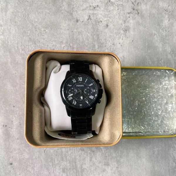 designer watch brand table luxury es domestic men's three eye metal strap quartz movement dial, Slivery;brown
designer watch brand table luxury es domestic men's three eye metal strap quartz movement dial, Slivery;brown