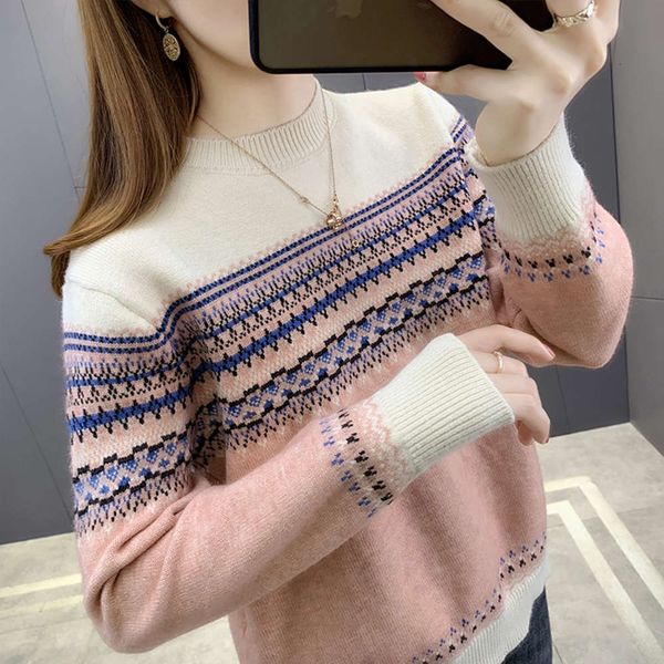 sweater women's loose fitting, autumn and winter 2021 new hong kong style pullover, lazy wind knitted top, White;black 
sweater women's loose fitting, autumn and winter 2021 new hong kong style pullover, lazy wind knitted top, White;black
