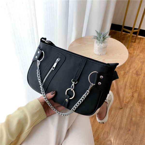 hbp fashion ring heavy industry metal chain locomotive nylon underarm punk black sports single shoulder bag
hbp fashion ring heavy industry metal chain locomotive nylon underarm punk black sports single shoulder bag
