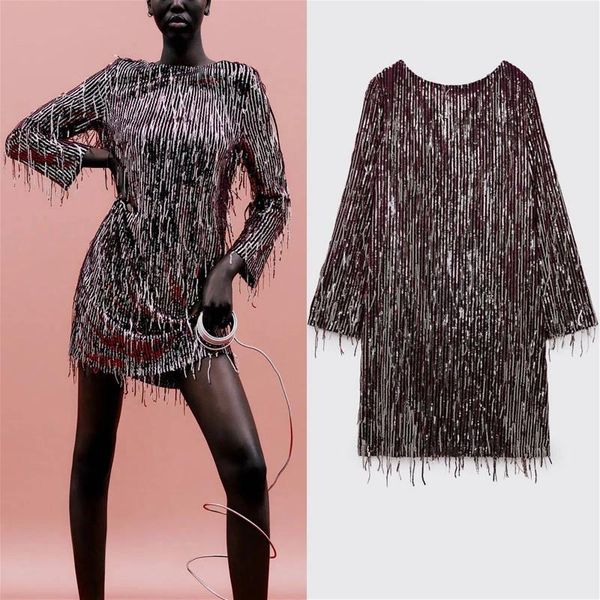 casual dresses fringed sequin mini dress women 2021 o neck long sleeve elegant party woman fashion back neckline vintage vestidos, Black;gray
casual dresses fringed sequin mini dress women 2021 o neck long sleeve elegant party woman fashion back neckline vintage vestidos, Black;gray