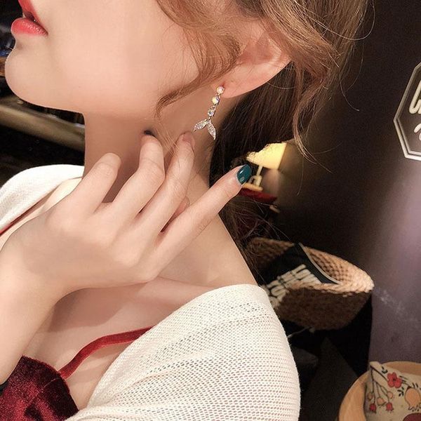 dangle & chandelier needle asymmetric ab color fishtail earrings korean temperament personality mermaid female, Silver
dangle & chandelier needle asymmetric ab color fishtail earrings korean temperament personality mermaid female, Silver