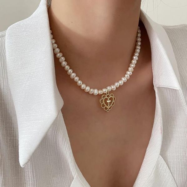 pendant necklaces 5pcs/lot wholesale retro love cross pearl necklace gold heart hollow collarbone chain vintage choker in bulk, Silver
pendant necklaces 5pcs/lot wholesale retro love cross pearl necklace gold heart hollow collarbone chain vintage choker in bulk, Silver