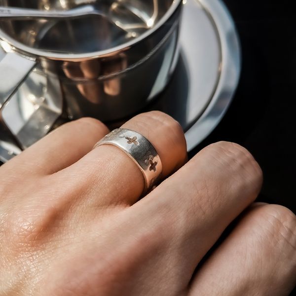 2021 ins niche design 925 sterling silver dark ring handmade old irregular opening adjustable men's jewelry classic trend
2021 ins niche design 925 sterling silver dark ring handmade old irregular opening adjustable men's jewelry classic trend