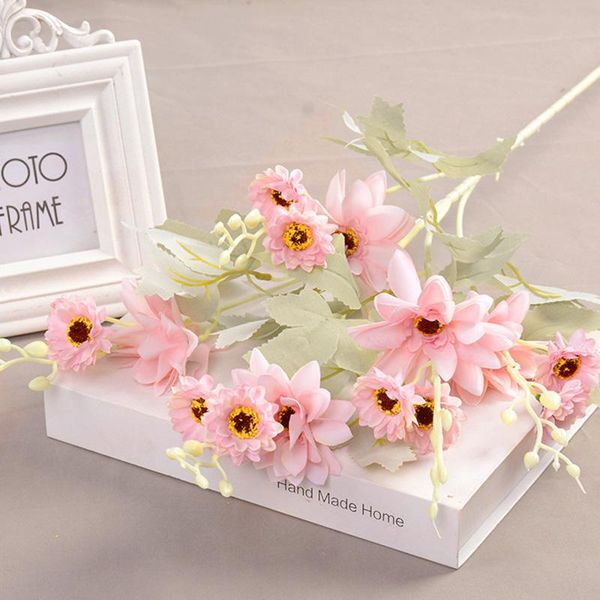 decorative flowers & wreaths 5pcs/lot simulation 5 fork dahlia silk for home decoration wedding flower wall arrangement fake wreath
decorative flowers & wreaths 5pcs/lot simulation 5 fork dahlia silk for home decoration wedding flower wall arrangement fake wreath